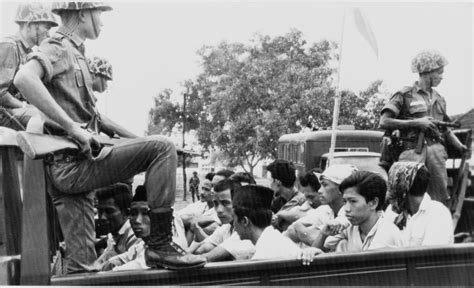  Cuộc Bạo Loạn 1965-1966 ở Indonesia: Một Bản Lời Thề Vĩnh Cửu Cho Độc Lập